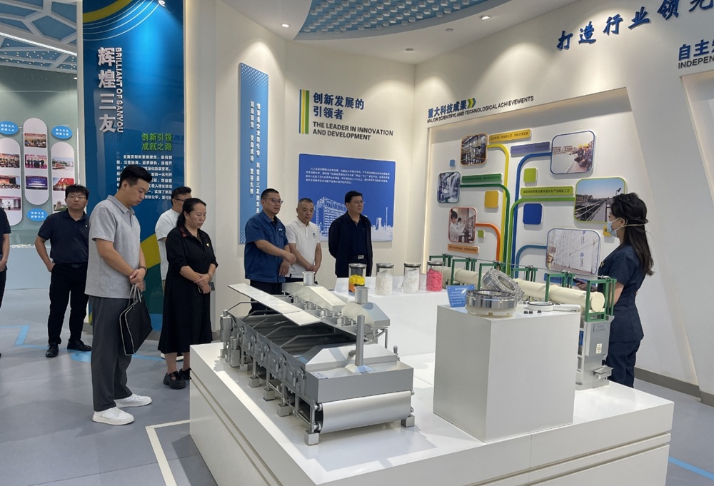 我协会组织企业开展科普交流活动